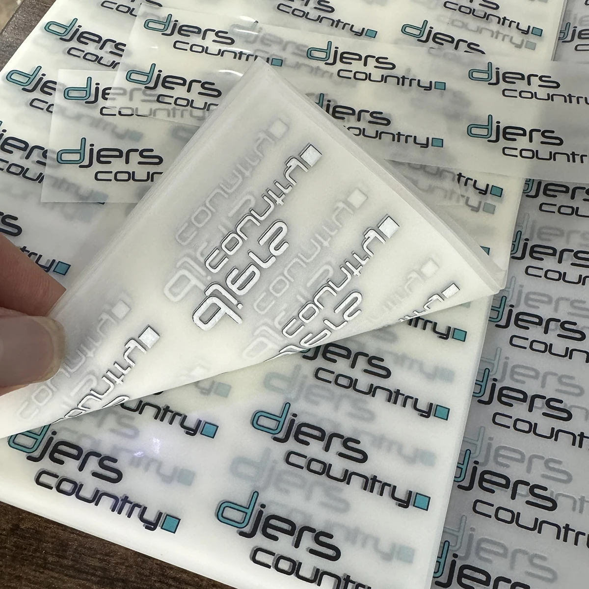 Parches personalizados termoajustables para ropa